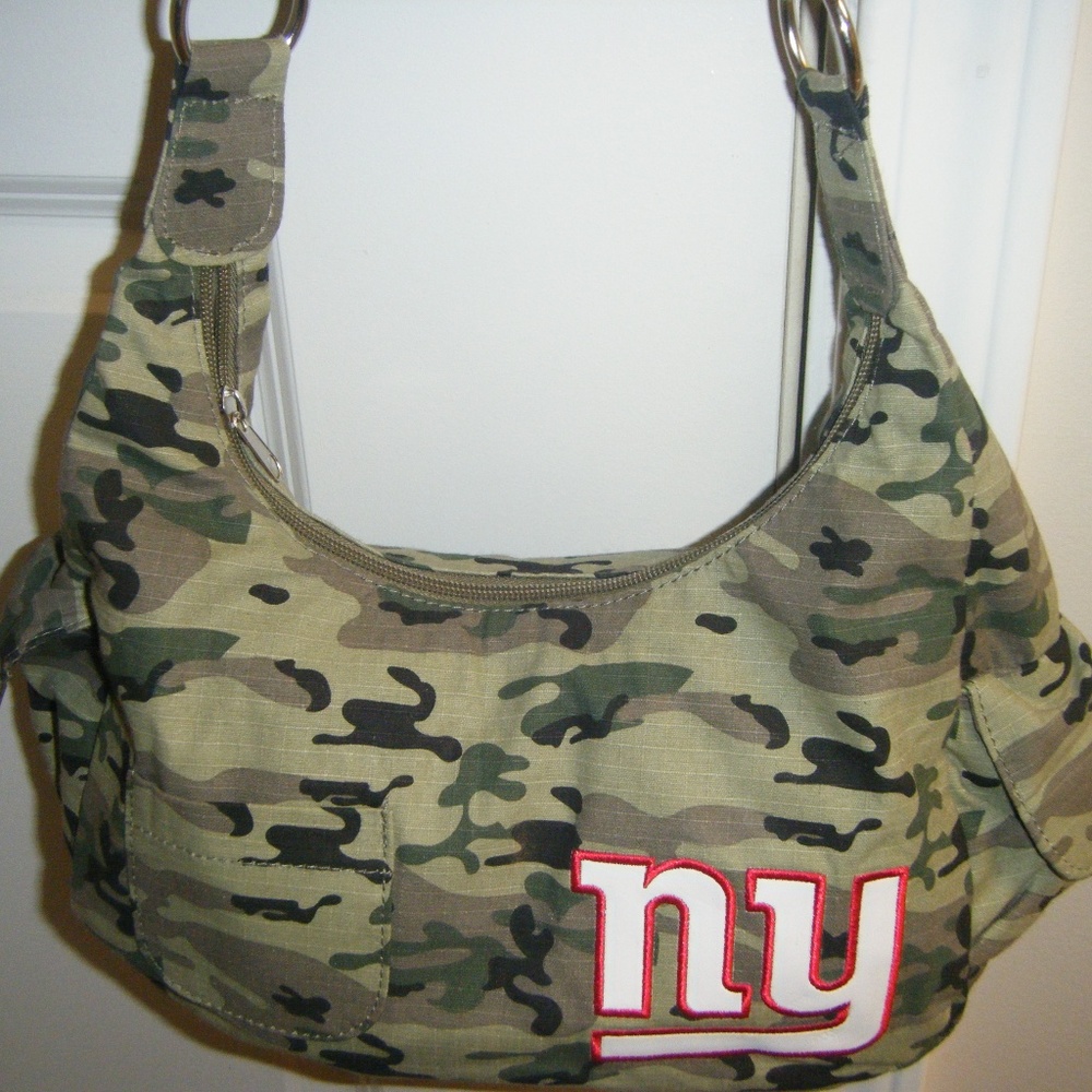 Womens New York Giants Camo Purse